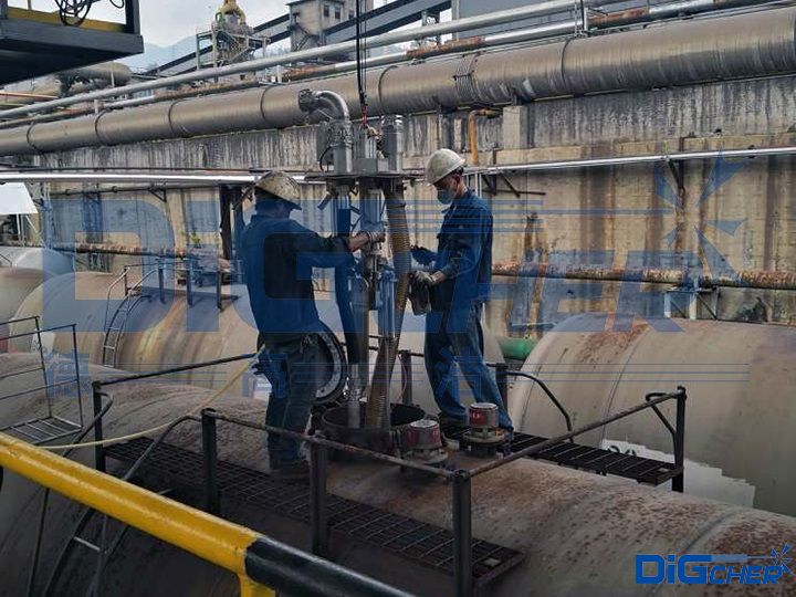 德高潔自動(dòng)化油罐車清洗系統(tǒng)