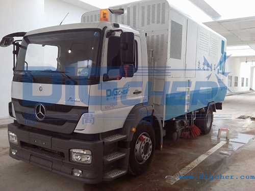 公鐵兩用軌道清潔車