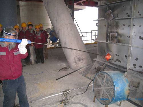 高壓水射流回轉窯預熱系統(tǒng)堵塞清理.jpg